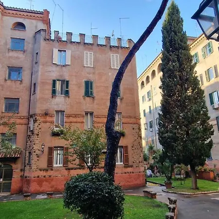 R.&t. House Roma