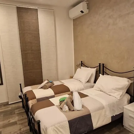 Apartamento R.&t. House *
